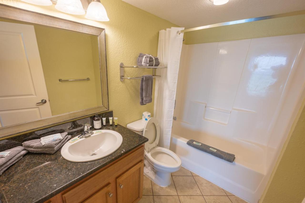 Direct Oceanfront View W Pools High Floor Studio Myrtle Beach Exteriör bild